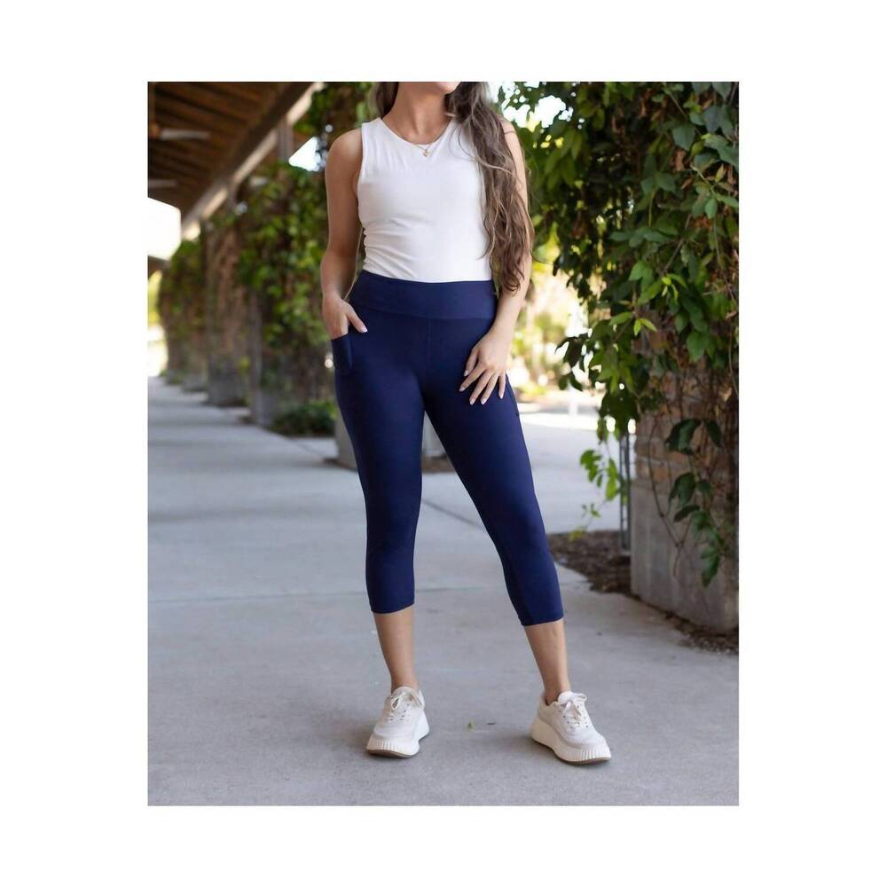 NEW JULIA ROSE nova capri leggings with pocket in navy